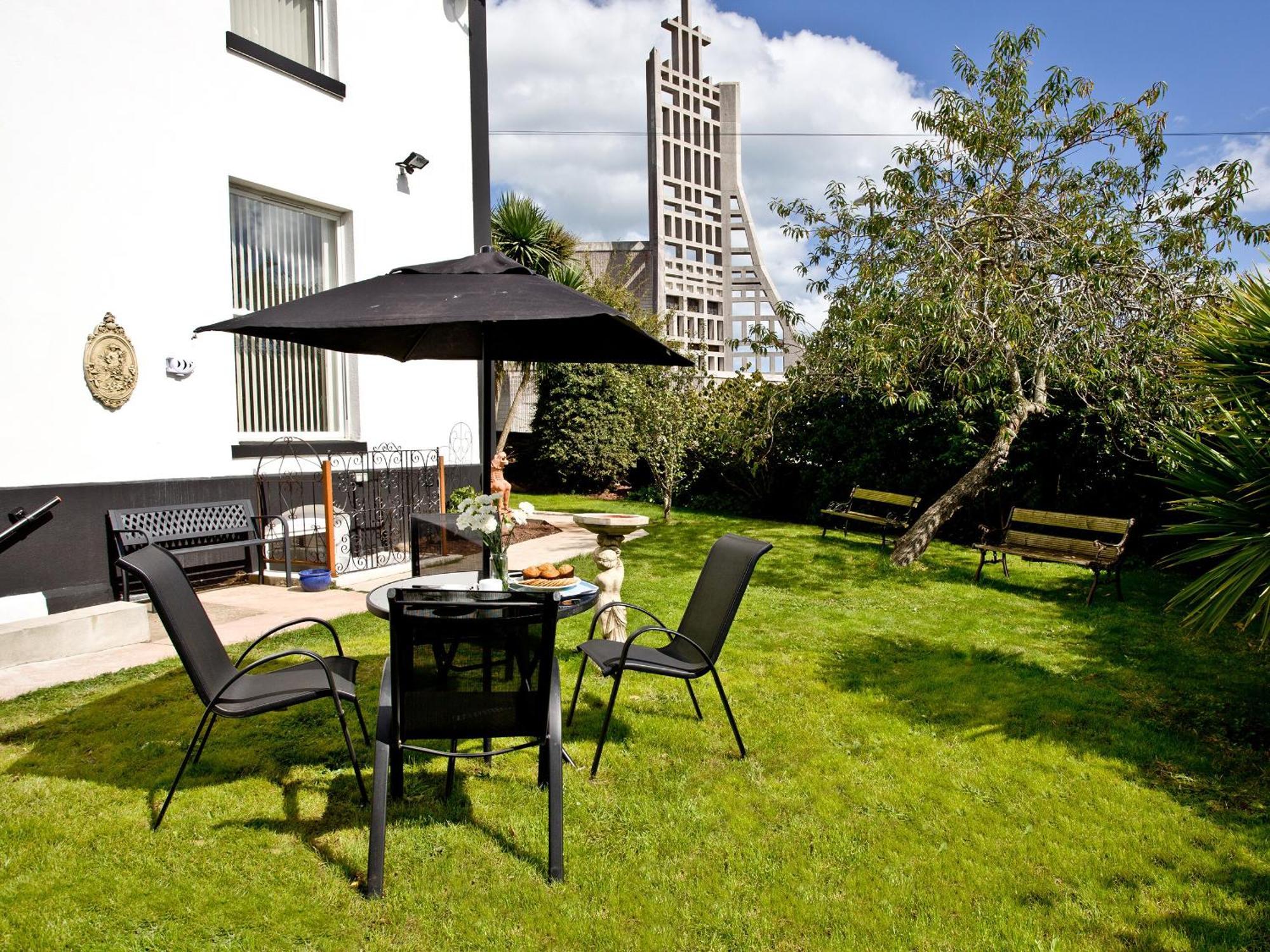 Devon Villa Garden Apartment トーキー エクステリア 写真
